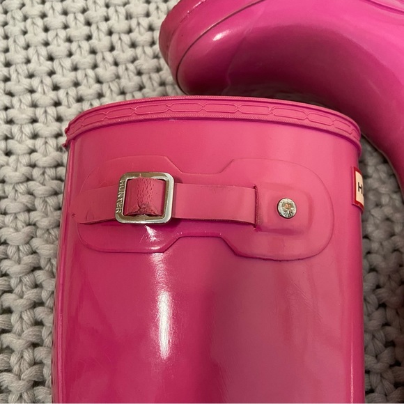 hunter pink tall rain boots - Picture 3 of 8